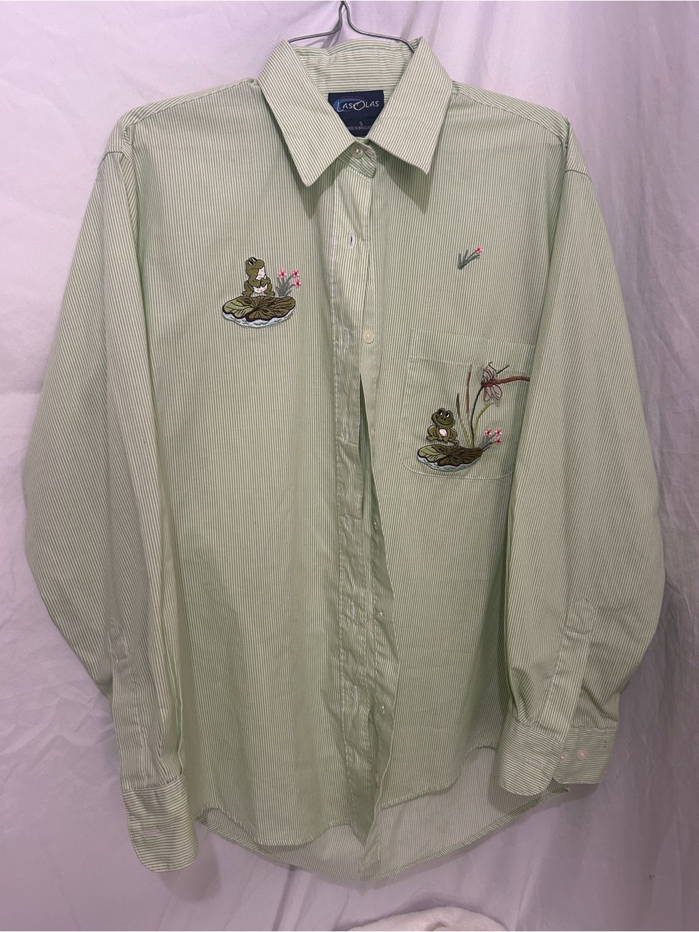 Vintage Las Olas Embroidered Frog & Dragonfly Striped Button Down (Small)